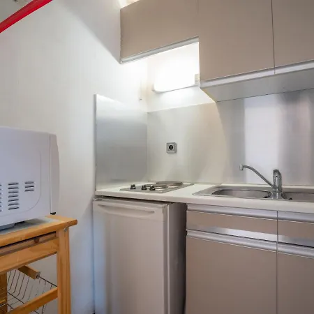 Le Victoria-2 By Interhome *