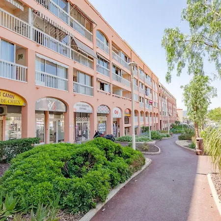 Le Victoria-2 By Interhome * Saint Aygulf