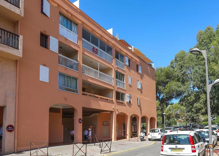 Le Victoria-2 By Interhome Saint Aygulf