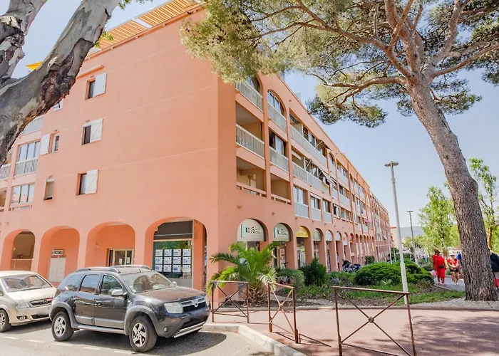 Le Victoria-2 By Interhome Saint Aygulf